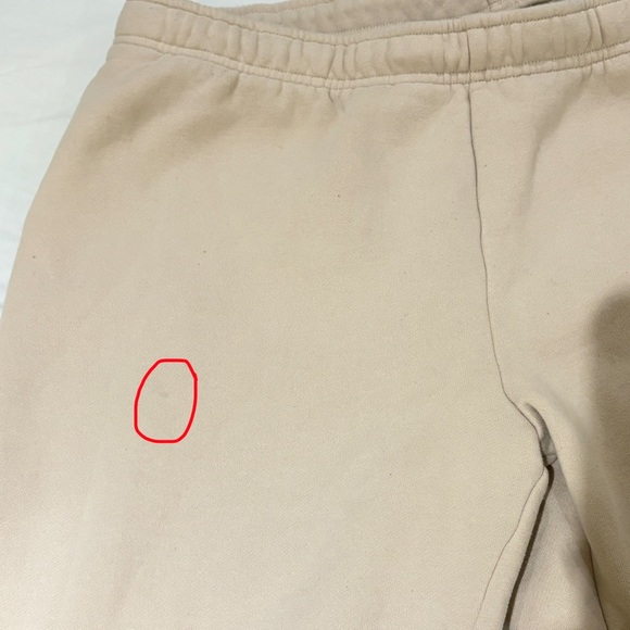 Aritzia Sweatfleece Joggers - Picture 8 of 8